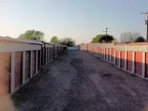 Mini warehouse 4
